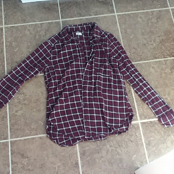 Hollister Tank Top and Flannel - Picture 3 of 5